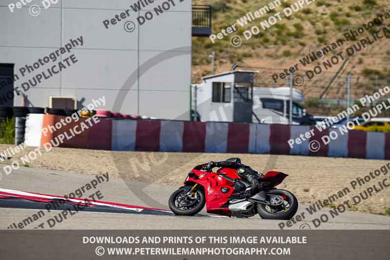 Circuito de Navarra;Spain;event digital images;motorbikes;no limits;peter wileman photography;trackday;trackday digital images